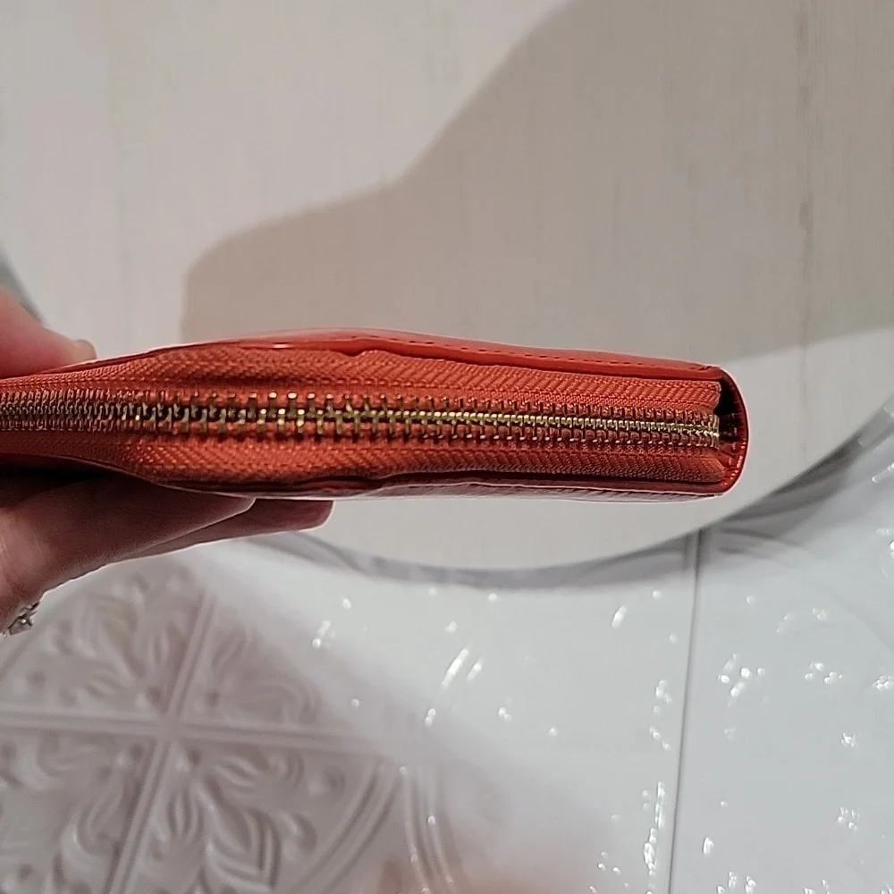 Tory Burch Poppy Red Robinson Continental Patent Leather Wallet